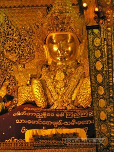 buddha mahamuni pagode mandalay nachtruhe