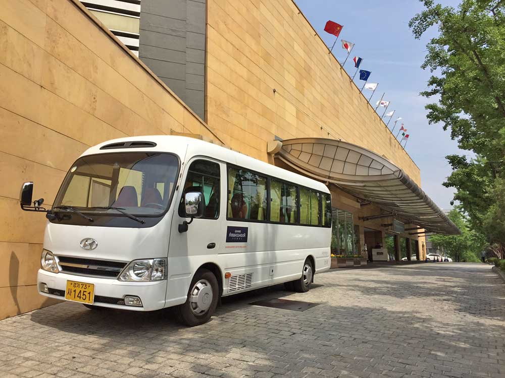 shuttle-bus-shopping-myeongdong-Grand-Ambassador-Seoul
