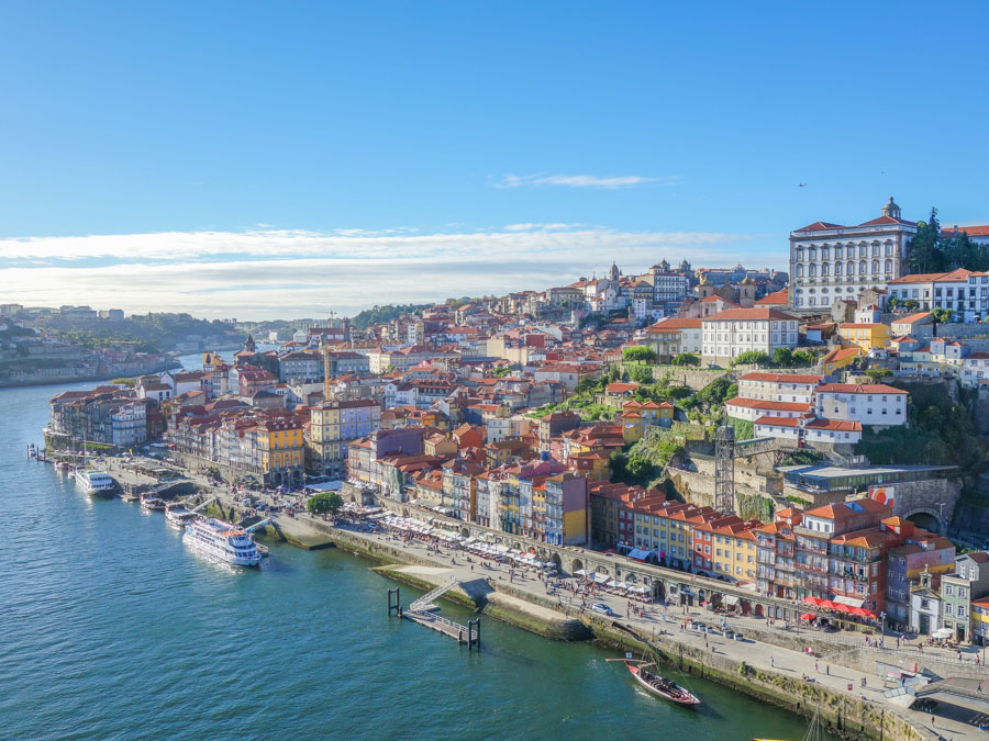 Porto Sehenswürdigkeit: Der Stadtteil Ribeira von oben