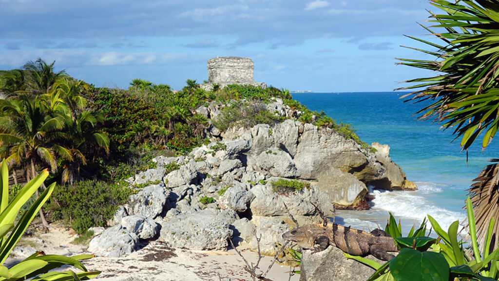 Tulum: Maya-Ruinen direkt am Strand